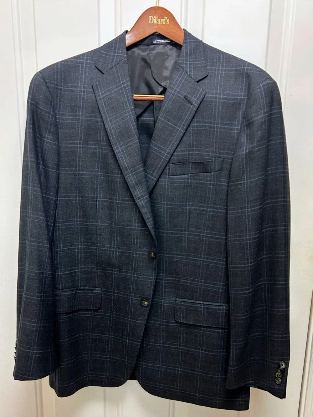 Hart Schaffner Marx Windowpane Sport Coat Blue &Charcoal Windowpane Worsted Wool